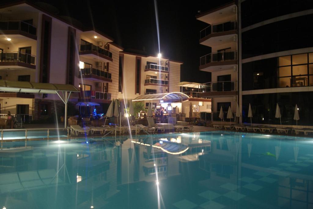 Whispering Sands Kusadası Esterno foto