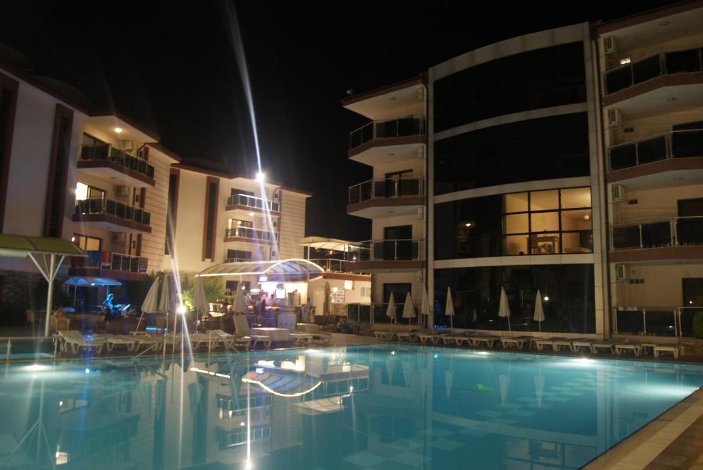 Whispering Sands Kusadası Esterno foto