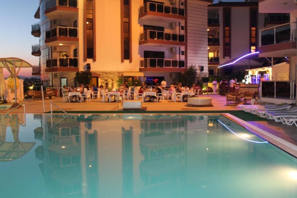 Whispering Sands Kusadası Esterno foto